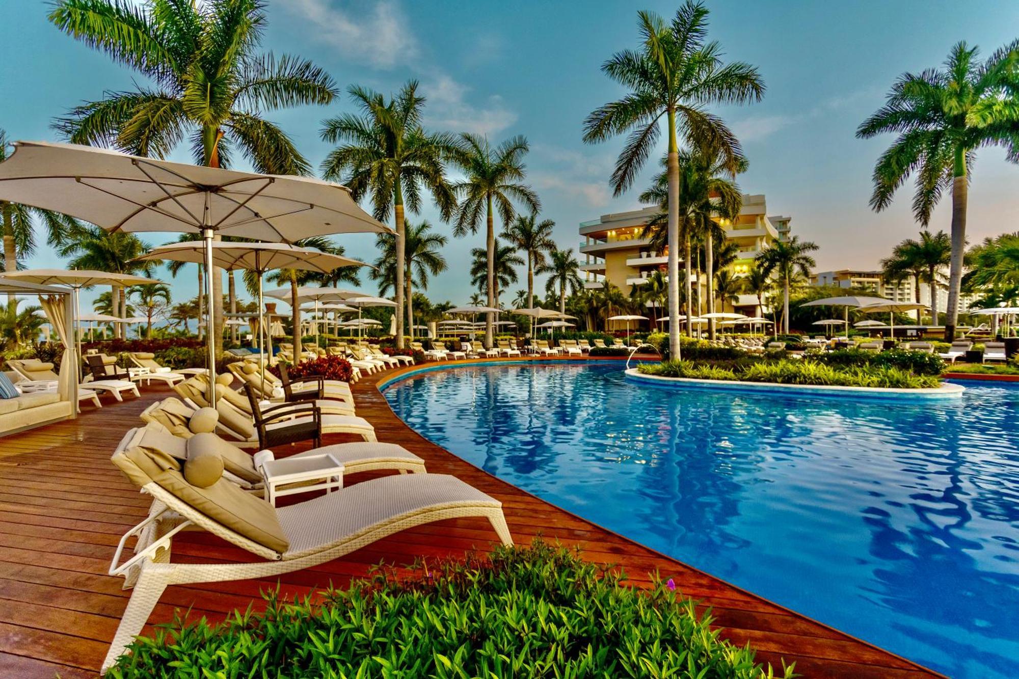 Grand Luxxe Two Bedroom Suite - Nuevo Vallarta Ngoại thất bức ảnh
